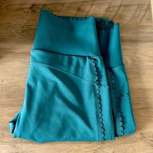 Green leggings w/pockets